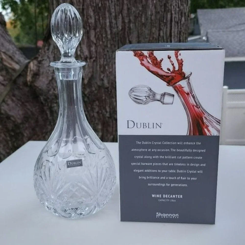 Godinger Liquor Decanter For Wine & Whiskey Dublin Collection 28oz - 850 ml NEW